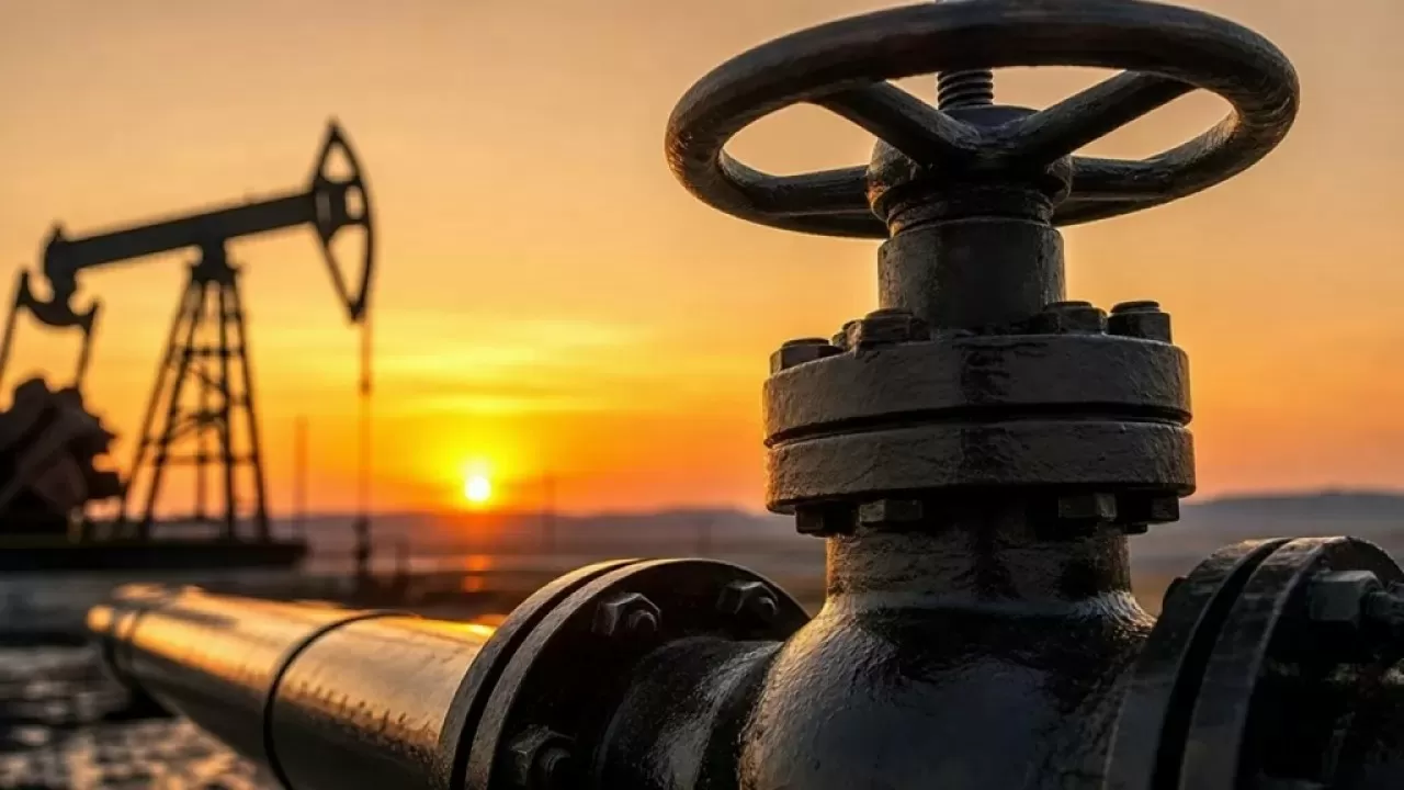 Нефть выросла на 12% за неделю 