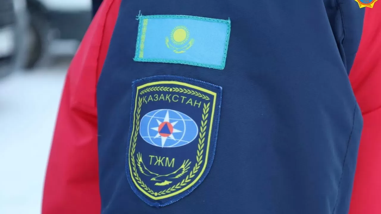 Девушка травмировала ногу в горах Алматы