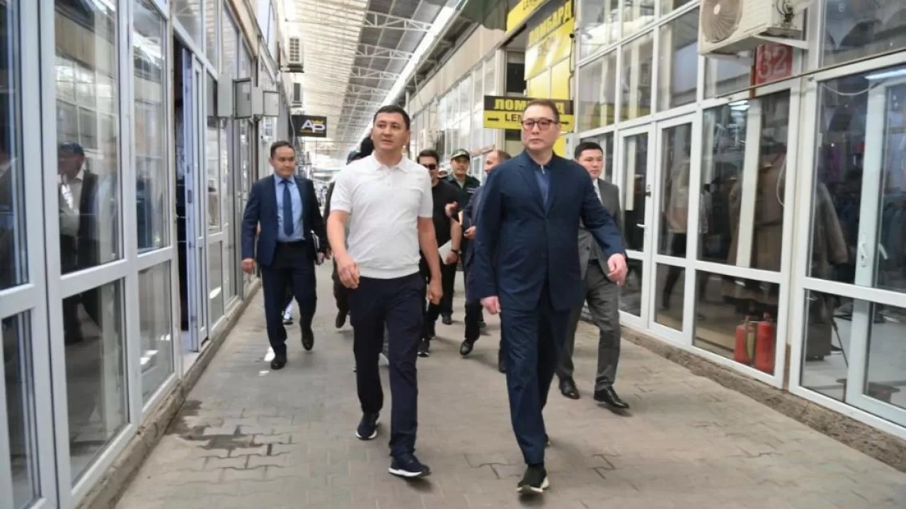 Шымкентских предпринимателей оштрафовали на 2 млн теңге за цены на продукты
