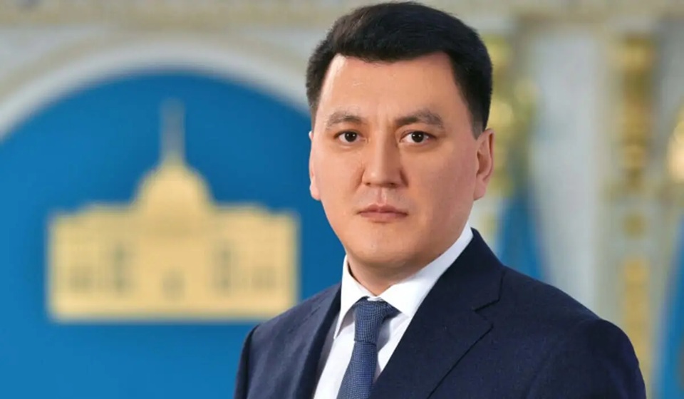  Разъяснение Конституционного суда имеет сугубо нормативно-правовой характер - Карин 