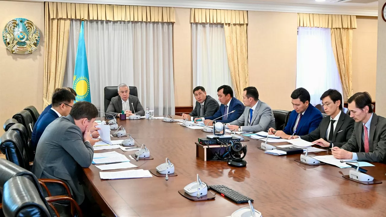 Как Казахстан разгоняет экономику без нефти