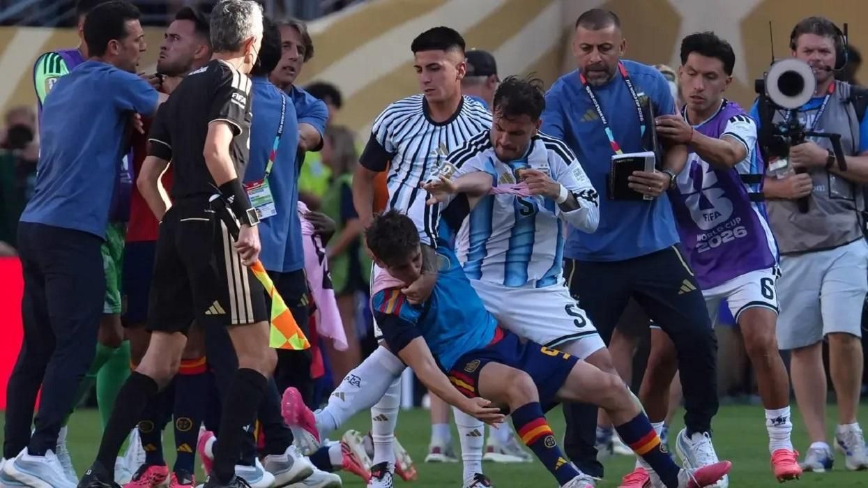 FIFA Аргентина құрамасына қатысты іс қозғады 