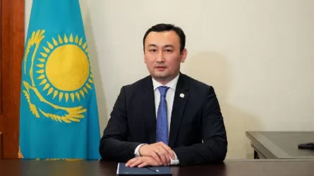 Байкен Есет Берикулы 