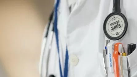 В Казахстане хотят создать единую цифровую систему для медиков  