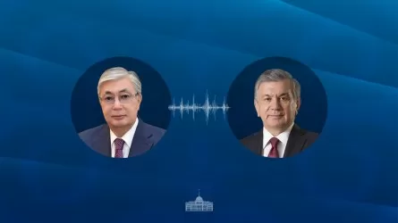  Токаев тепло поздравил Шавката Мирзиёева