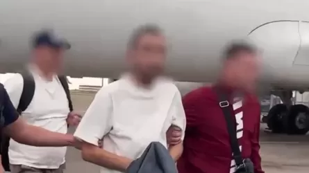 Международный розыск завершен: фигуранта дела в Алматы вернули из Вьетнама