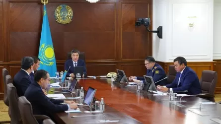 Ливни накроют Казахстан: Бектенов поручил усилить готовность к подтоплениям