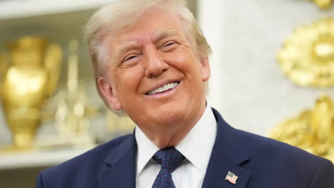 Трамп изменил условие для прохода судов  через Ормузский пролив