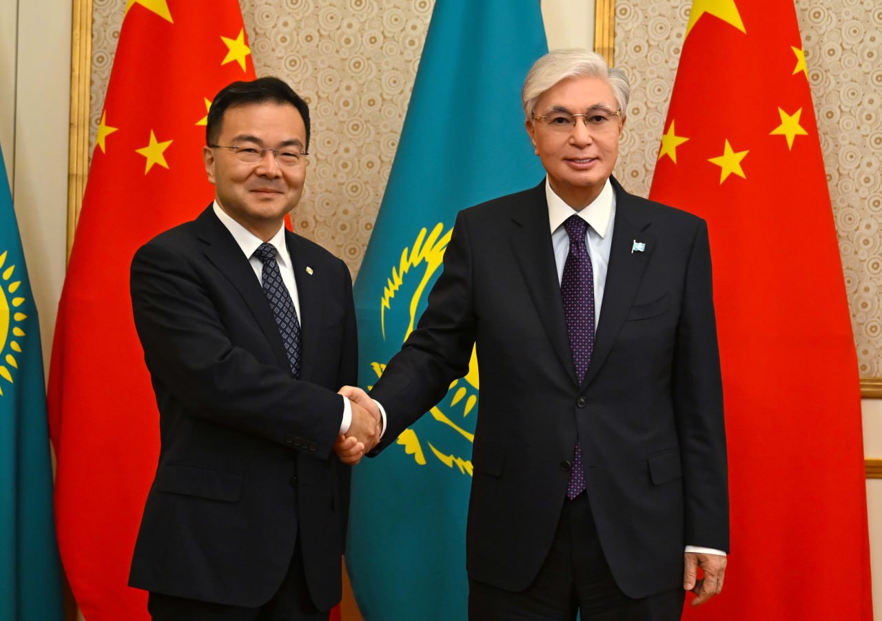 Қасым-Жомарт Тоқаев China Communications Construction Company президенті Чжан Биньнаньді қабылдады