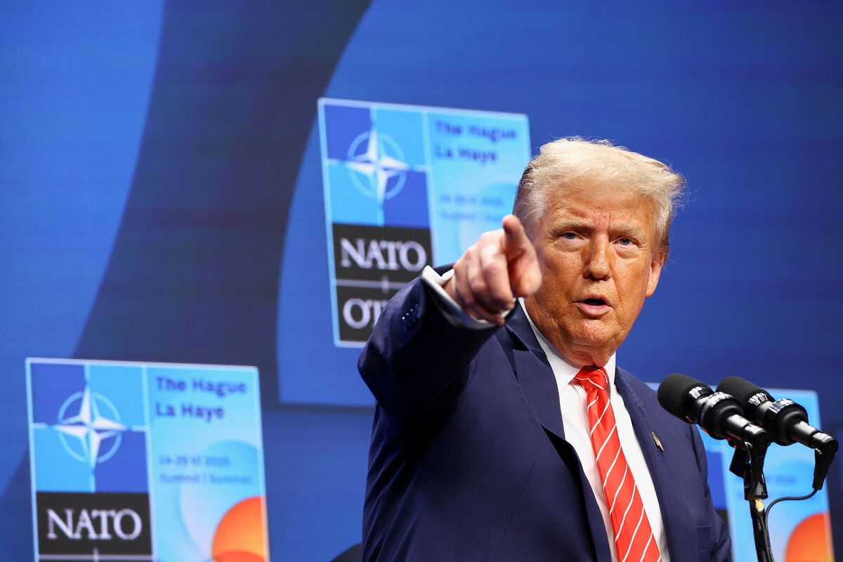 Трамп НАТО елдерінің АҚШ саясатын қолдайтынына көз жеткізгісі келеді