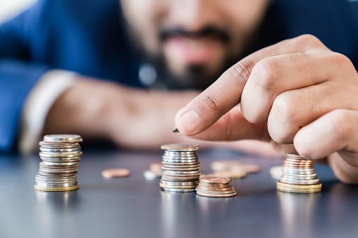 Қостанайда заңсыз несие беріп, 1 млрд теңгеден астам табыс тапқан азамат сотталды