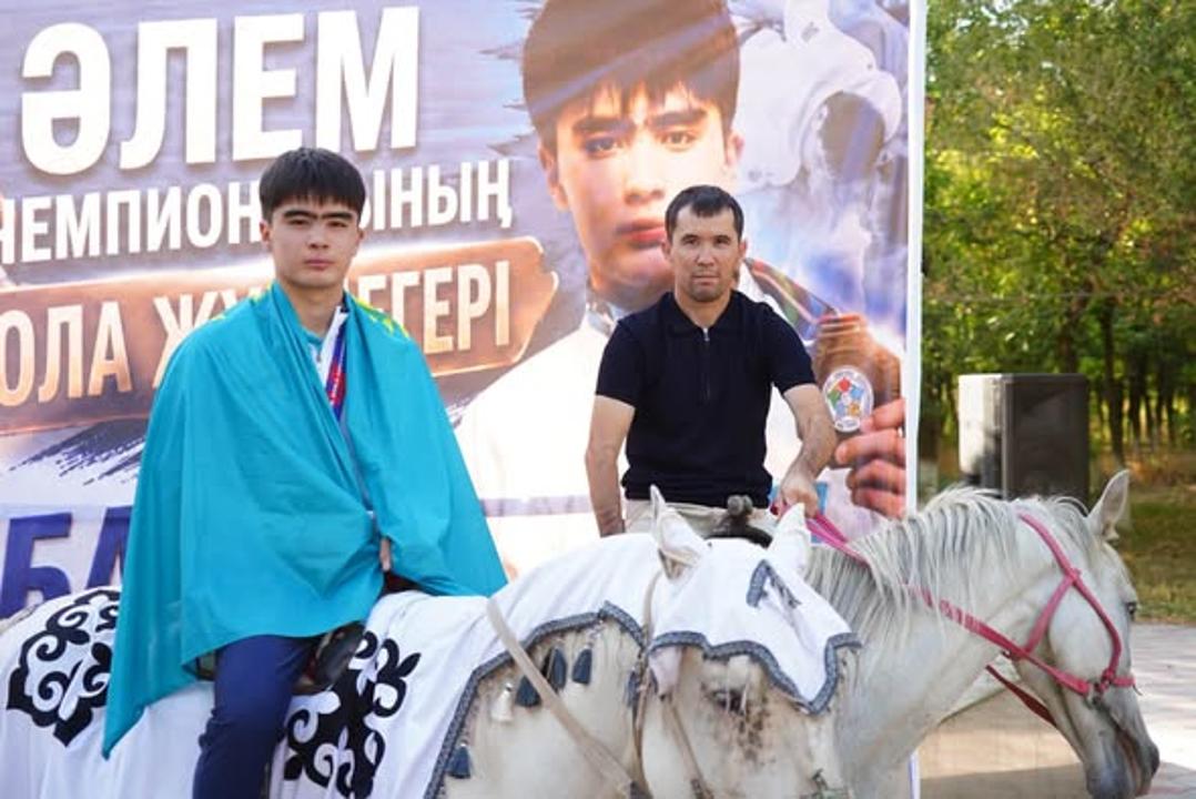 Әлем чемпионатында қола алған жас дзюдошыға жерлестері ат мінгізді