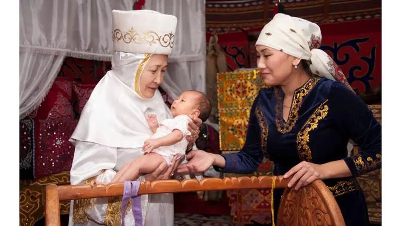 Қазақтың ұмыт бола бастаған салт-дәстүрлері