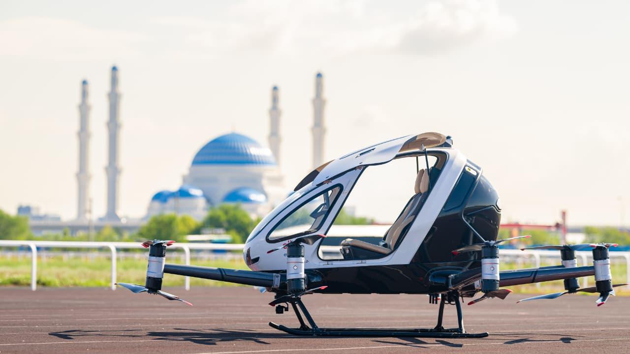 Астанада жолаушы мінген ұшқышсыз әуе кемесі алғаш рет әуеге көтерілді