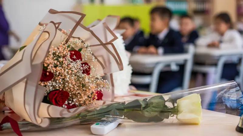 Гүлсіз және сыйлықсыз &ndash; Жауапты министрлік 1 қыркүйекке арналған ережелерді жариялады