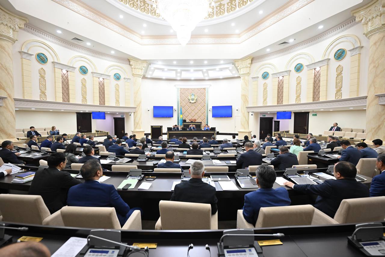 Әлем елдерінің 60%-ы бір палаталы Парламент жүйесімен жұмыс істейді
