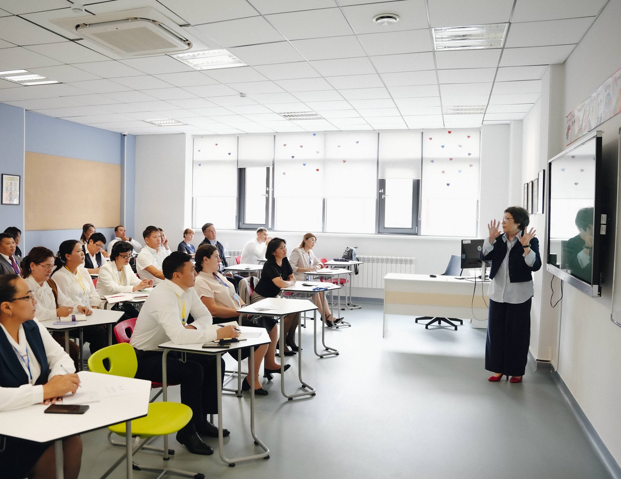 Өзгерістер мұғалімдерді әбден шаршатып, оларды күйзеліске ұшыратпауы керек &ndash; Президент