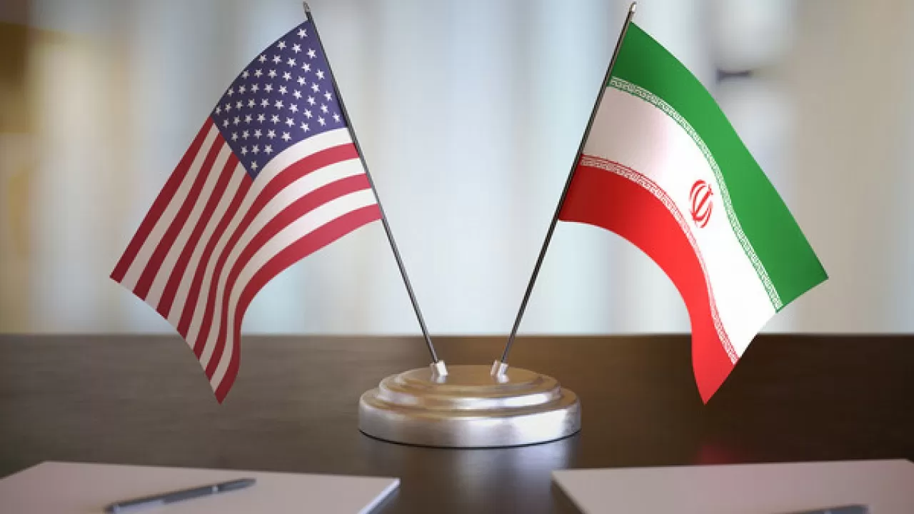 США сняли санкции с трех иранских организаций