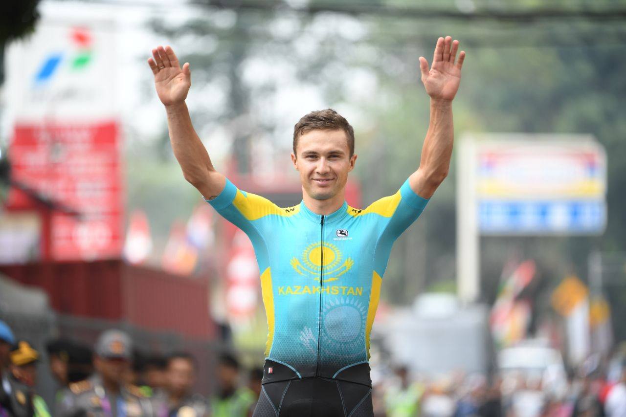 Тарихи рекорд: Алексей Луценко велоспорттан 6 дүркін Азиада чемпионы атанды