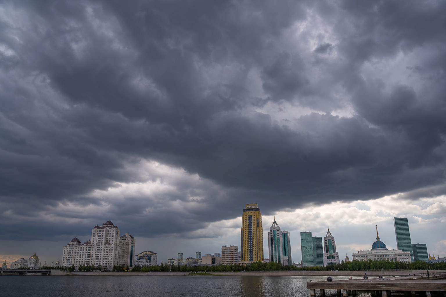 Заморозки и потепление до +25 &deg;C ожидаются в Астане, какая погода будет в Алматы и Шымкенте?