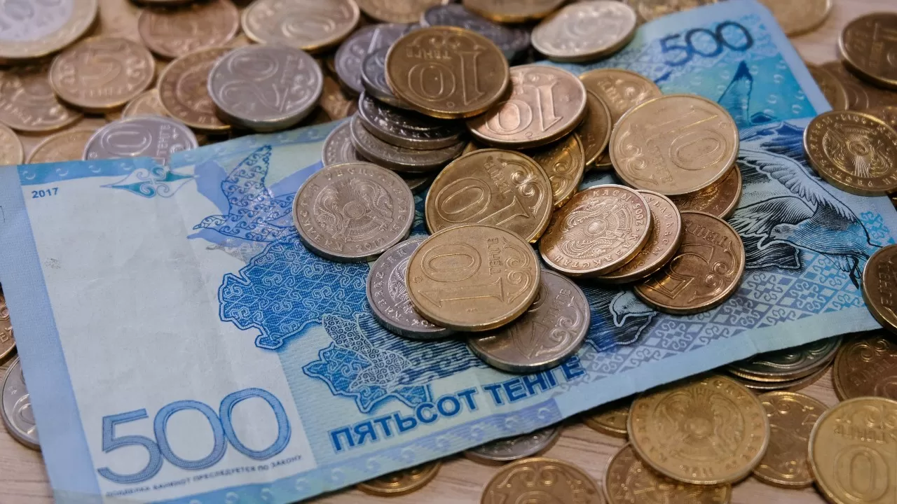 Казахстанцам станет проще менять условия по кредитам