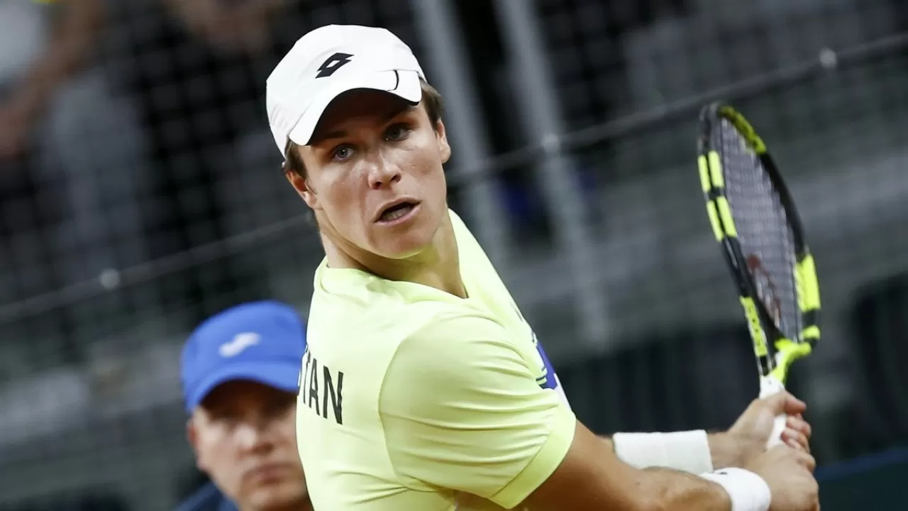 Попко начал путь к четвертому подряд титулу World Tennis в сезоне