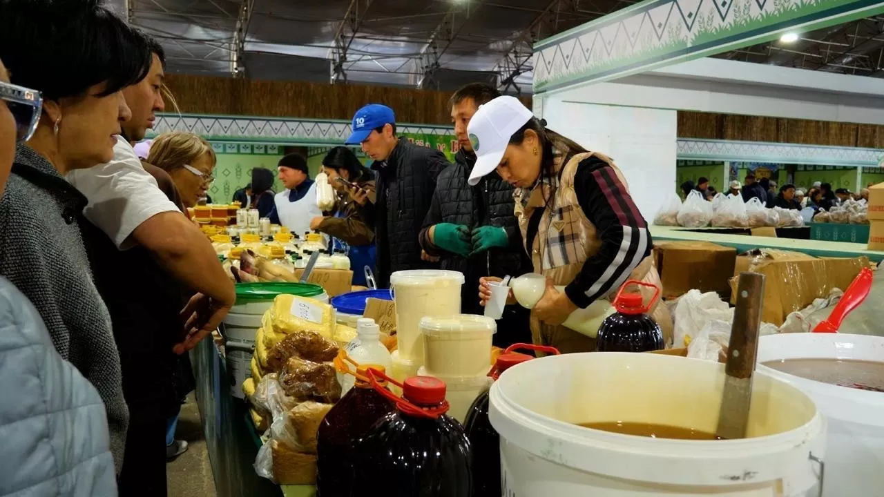 В Астану привезли 400 тонн фермерской продукции 