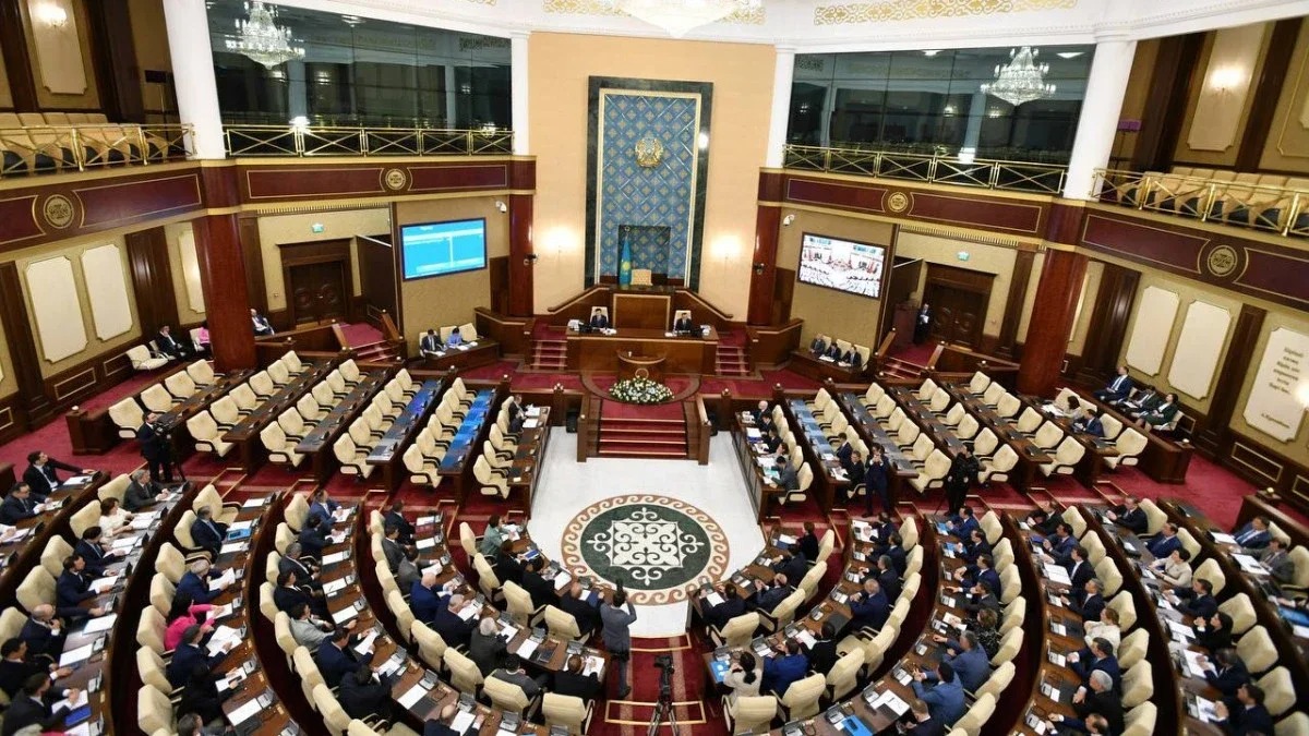 Құрылтай Конституциялық Сот судьяларын, ОСК және Жоғары аудиторлық палата мүшелерін тағайындауға келісім берді
