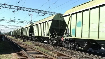 Экспорт зерна в Казахстане растет быстрее внутренних перевозок