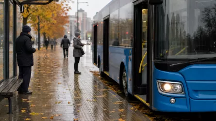 Ремонт на Тлендиева изменил маршруты еще 14 автобусов 