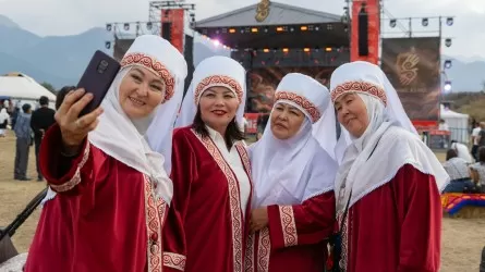 История, объединяющая многие народы