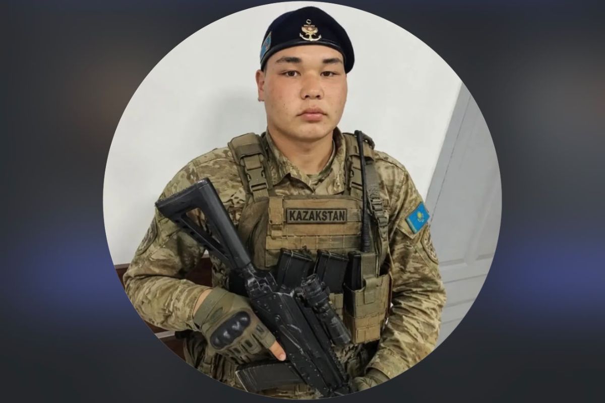 &laquo;Жағаға өз күшімен жеткен&raquo;: Аман қалған сарбаздың анасы ұлының жағдайын айтып берді
