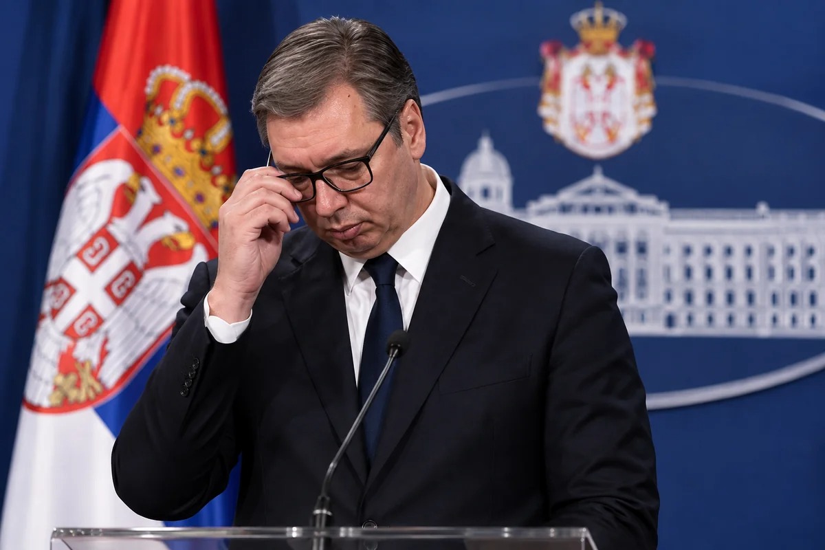 Сербия президенті өз еркімен қызметінен кетті