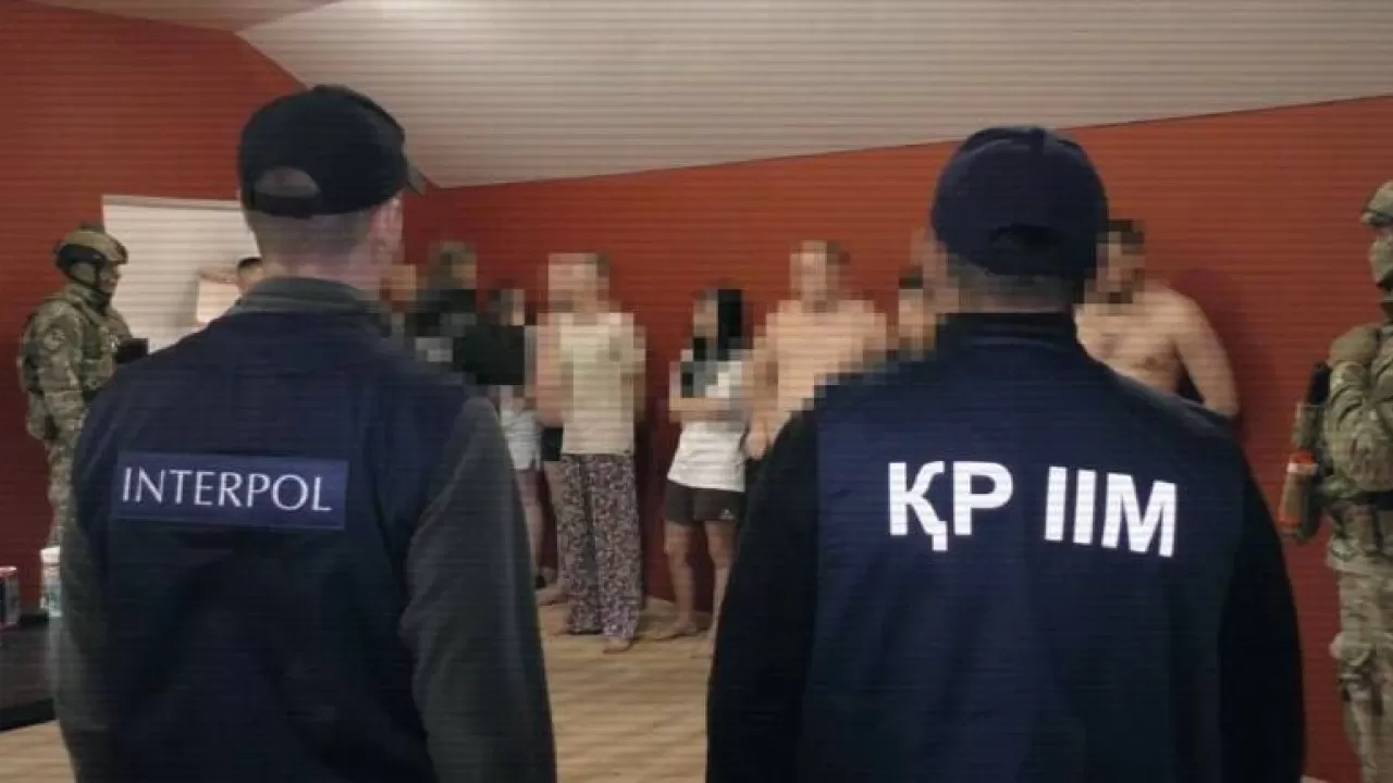 Силовики раскрыли международную сеть вербовки казахстанцев 