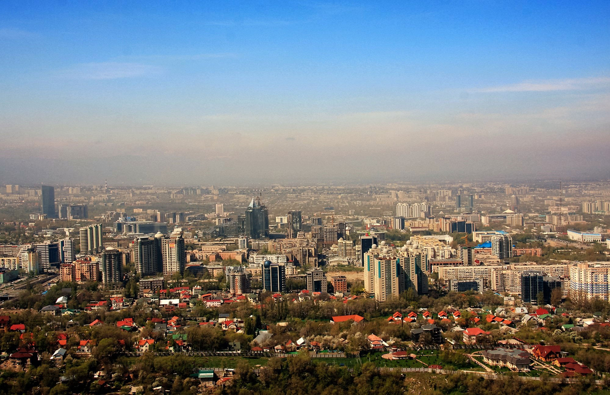 В Алматы переименуют 180 улиц и 30 микрорайонов