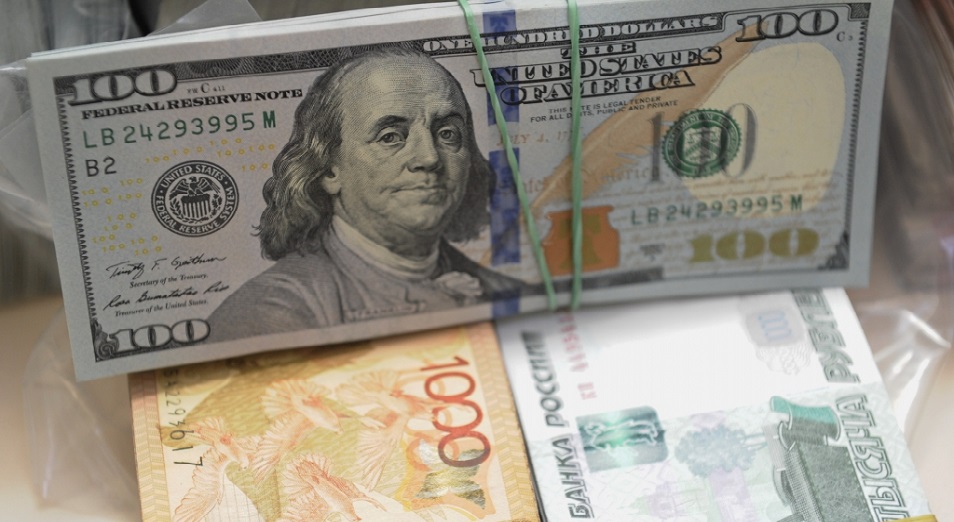 Өткен аптаның қорытындысы бойынша теңге 3,3%-ға әлсіреді 