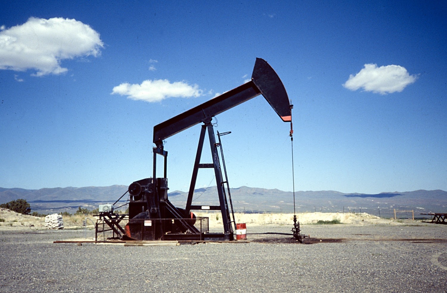Казахстан увеличил добычу нефти в январе-сентябре на 6,6%