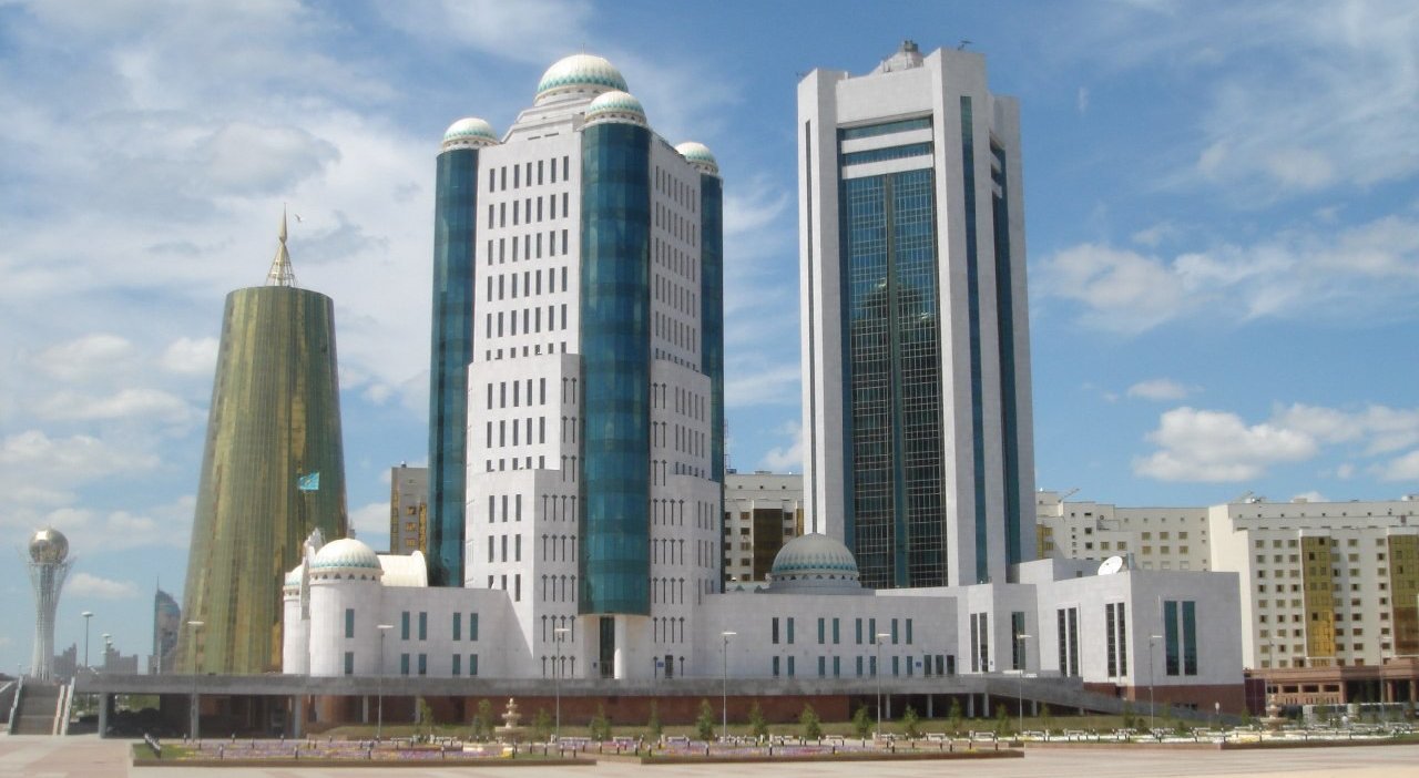 В Казахстане приняты поправки по вопросам госстатистики 