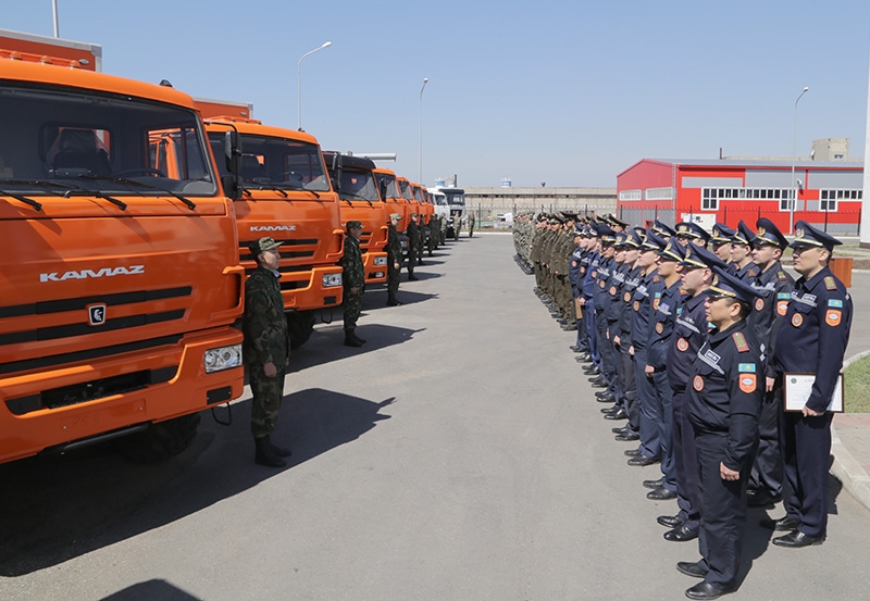 Су тасқыны кезінде ерекше көзге түскен қызметкерлер марапатталды