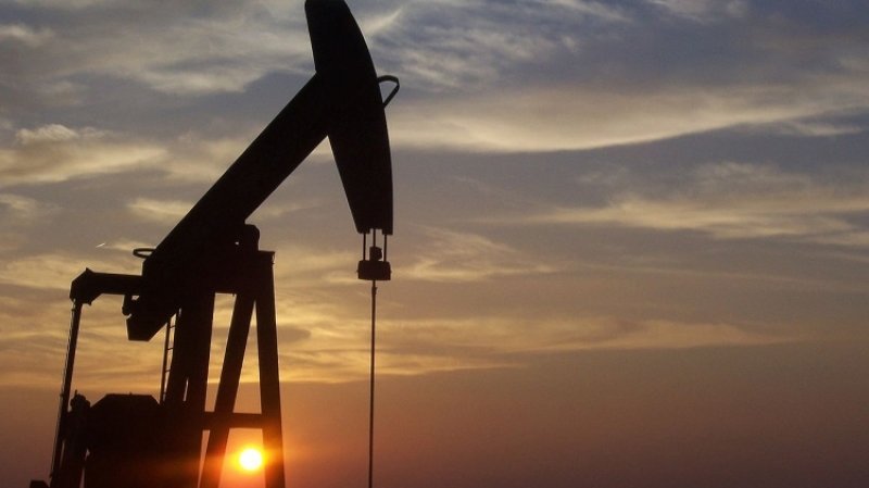 Нефть подорожала благодаря США и Китаю