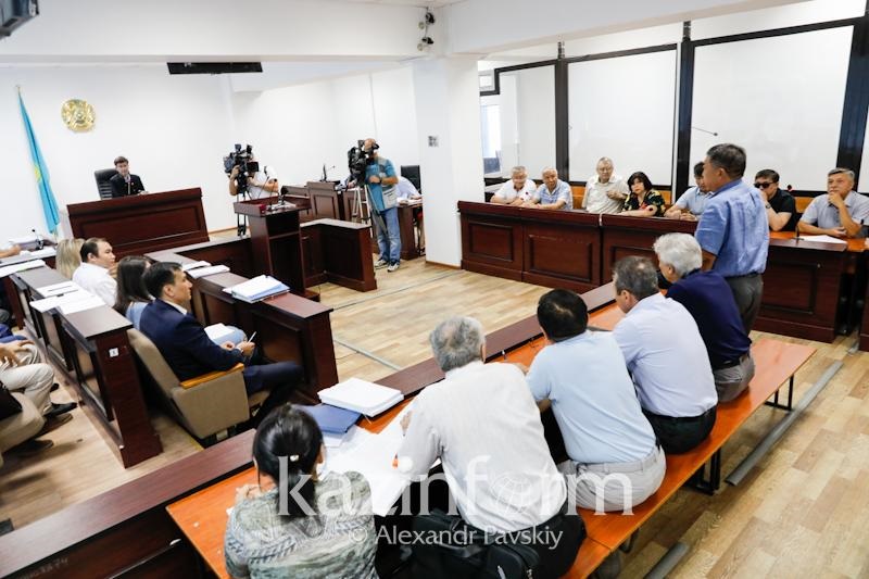 В Алматы начался суд по делу ОПГ Храпунова 