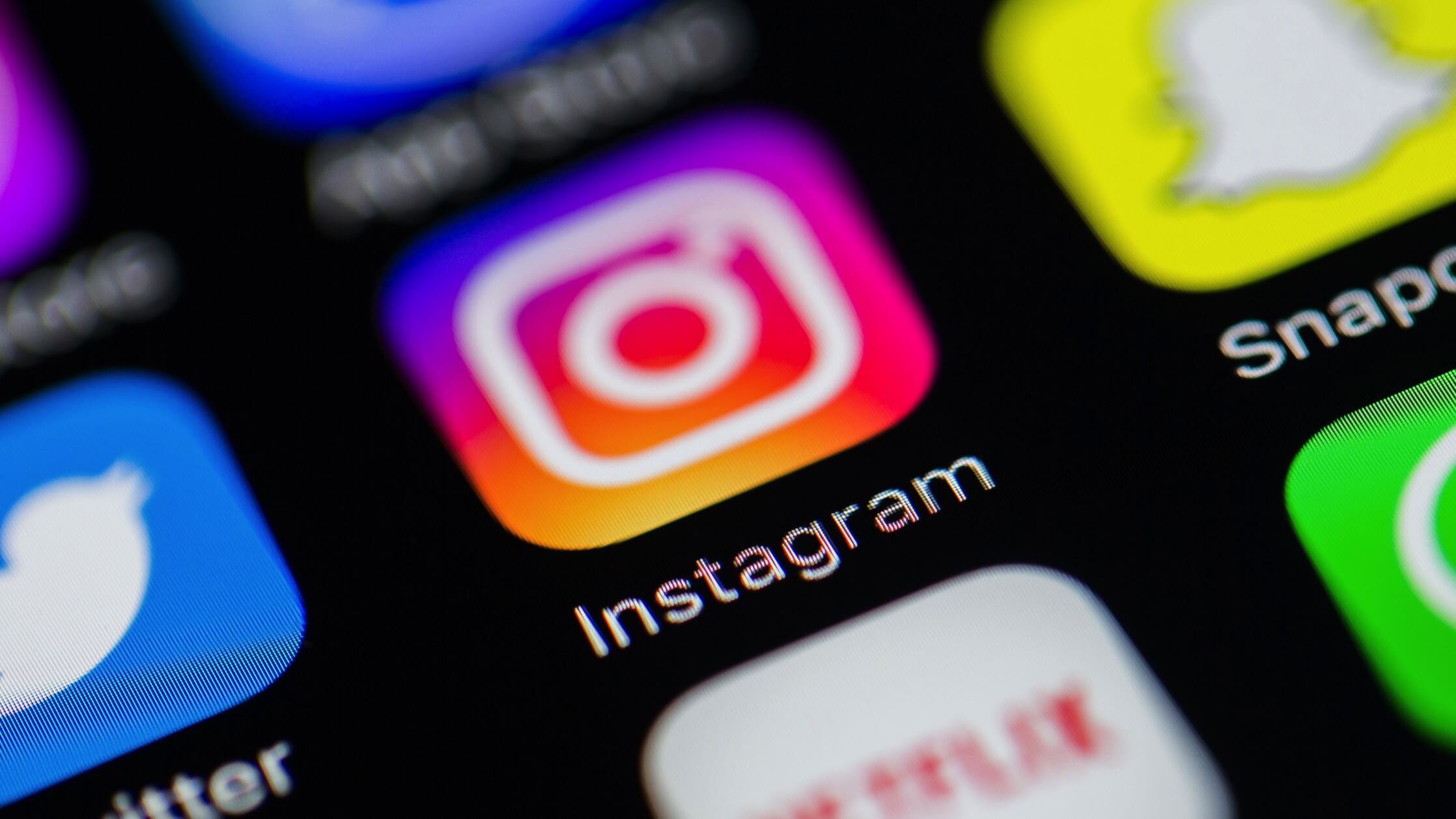 Instagram біртіндеп лүпіл санын жасырмақ