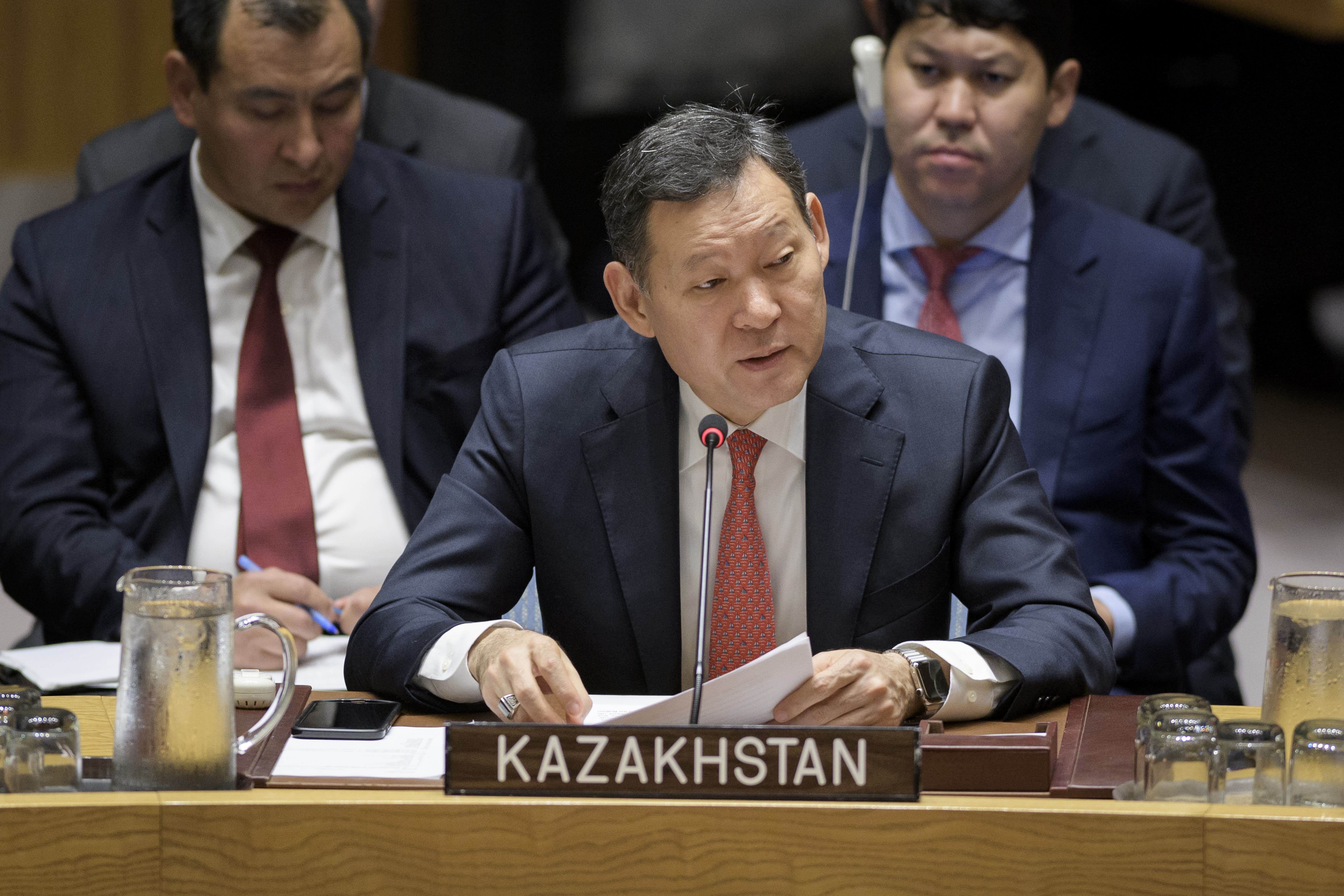 Казахстан намерен увеличить вклад в миротворческие операции ООН