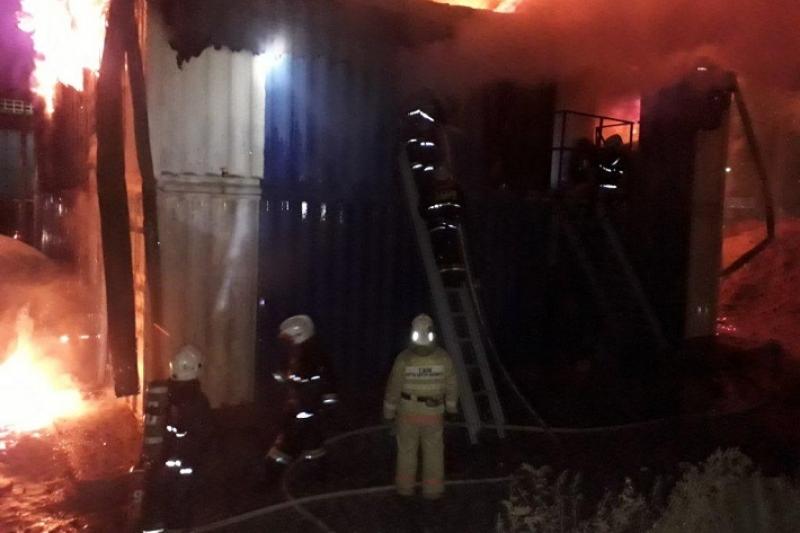 Астанада жатақхана өртеніп, 28 жастағы ер адам көз жұмды 