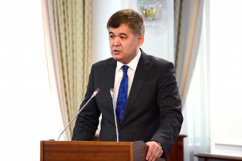 Сколько казахстанцев живут в селах без медобъектов  
