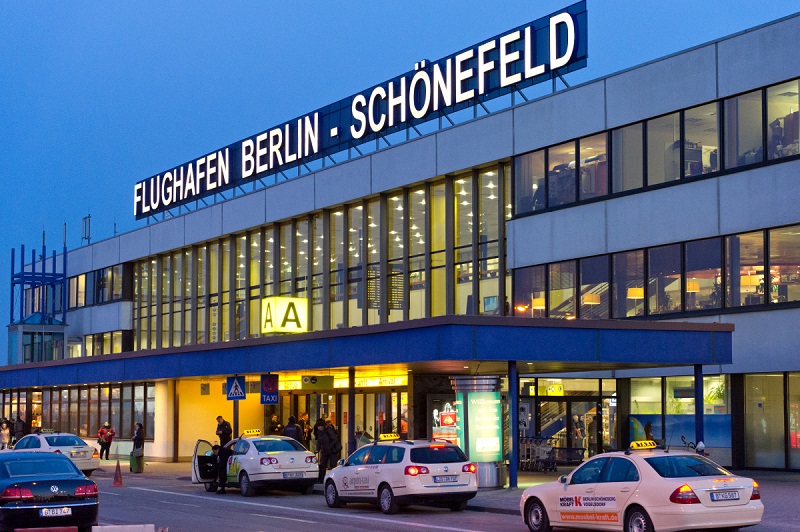 В Берлине закрывали аэропорт