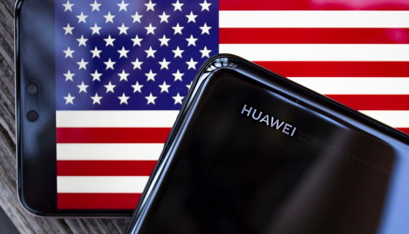 Huawei Google-мен байланыс жасауды тоқтатты