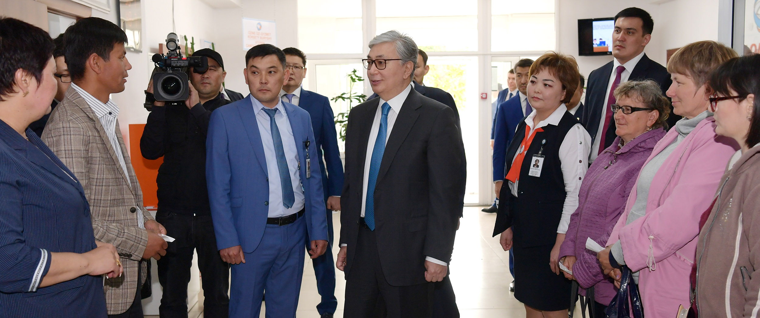 Касым-Жомарт Токаев посетил акимат Каратальского района