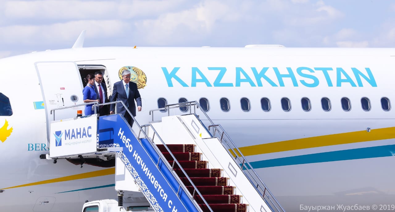 Қазақстан Президенті ШЫҰ саммитіне қатысу үшін Бішкекке келді  