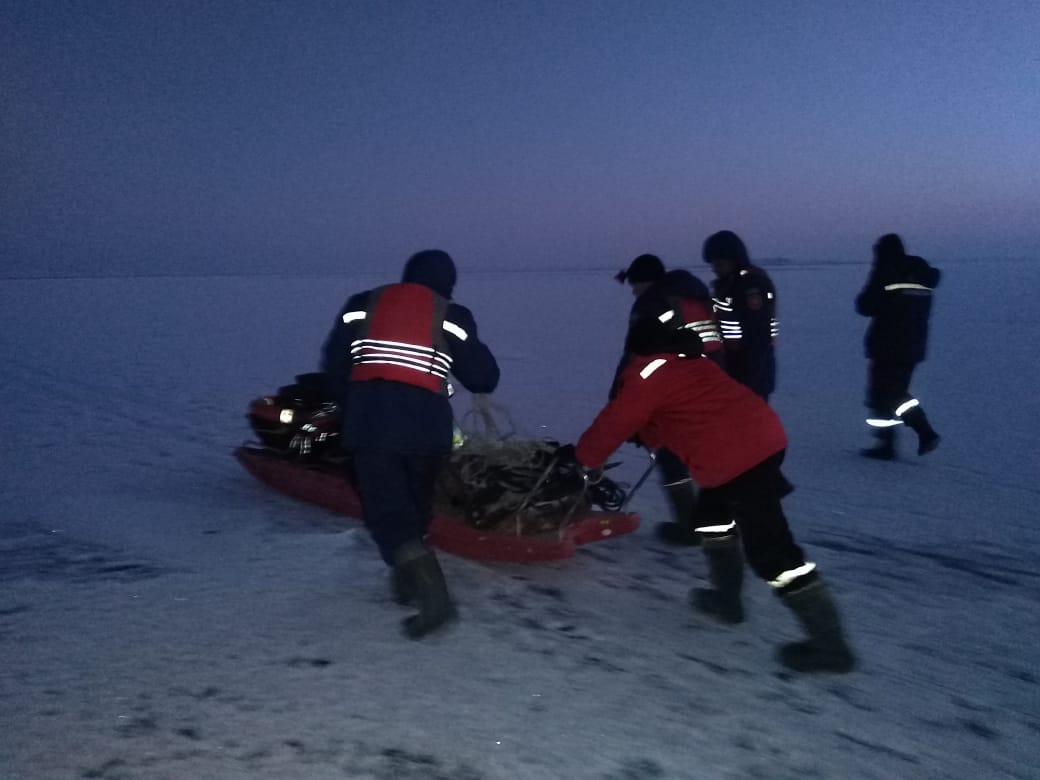 Қызылорда облысында 7 адам мінген көлік көлге батып кетті